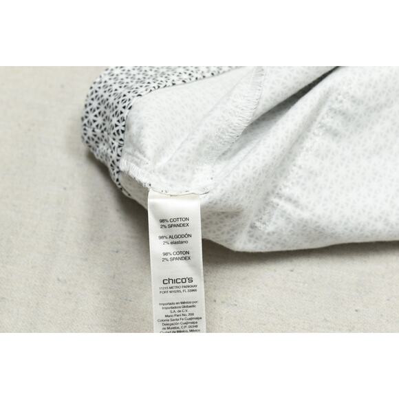 Chicos Pants Womens 3 White Blue Printed Capri Stretch Cropped Cotton Spandex - Picture 8 of 8